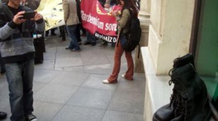 T&Uuml;SİAD&rsquo;a postallı protesto