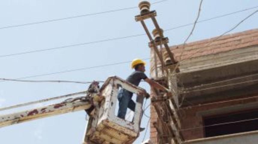 Ceylanpınar'da Elektrik Kesintisi