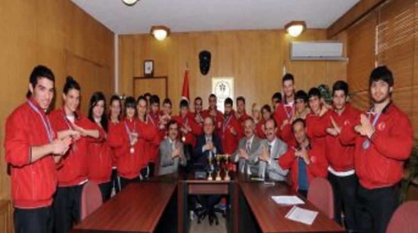 Wushucular, Genel M&uuml;d&uuml;r Baykan&rsquo;ı ziyaret etti