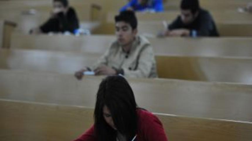 &Ouml;ğrencilerin YGS heyecanı başladı