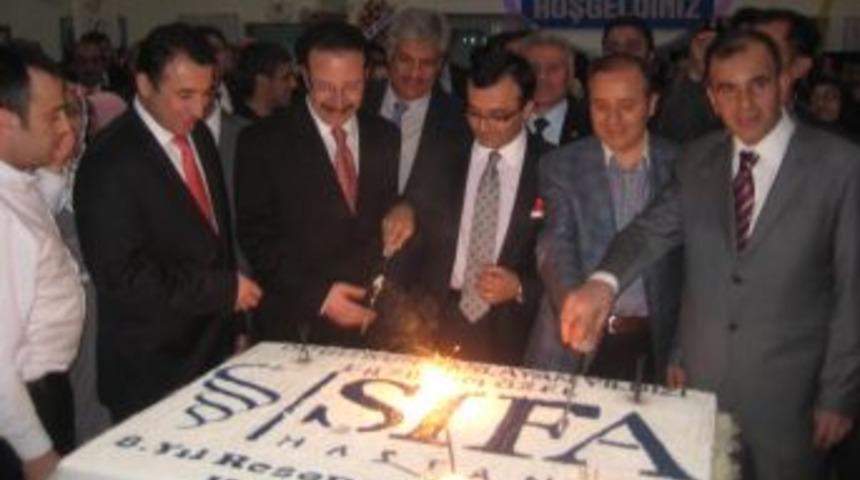 Erzurum Şifa Hastanesi, 8. yılını kutladı