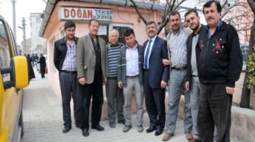 Belediye Başkanı Faruk Akdoğan, taksicileri ziyaret etti