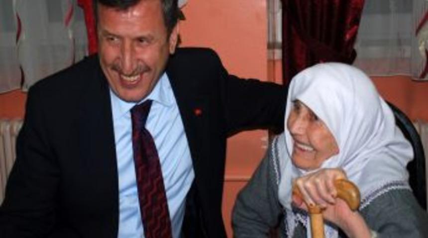 Tokat Valisi Şerif Yılmaz, huzurevini ziyaret etti