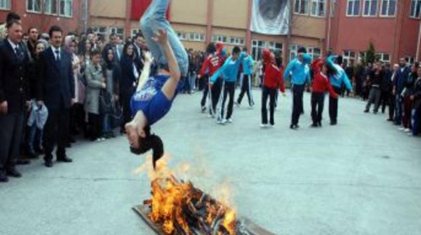Gaziosmanpaşa &Uuml;niversitesi'nde coşkulu nevruz kutlaması