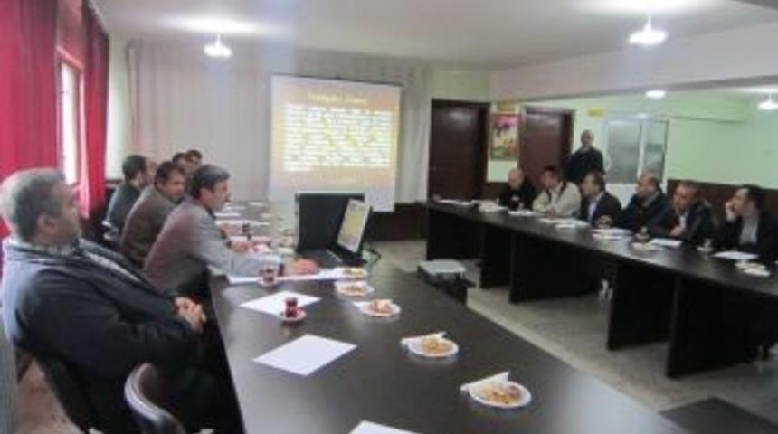 Muhtarlar tebligatlar konusunda bilgilendirildi