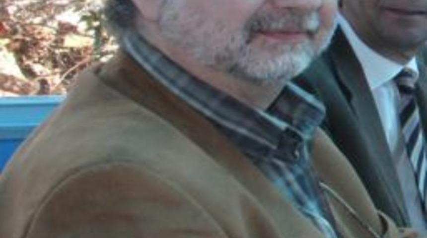 Emre G&ouml;nen: T&uuml;rkiye ile AB ilişkileri kopma noktasına geldi