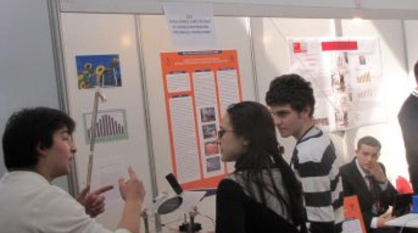 Ufuklu &ouml;ğrencilerden sigara ve trafik kazalarına bilimsel proje &ouml;nerisi