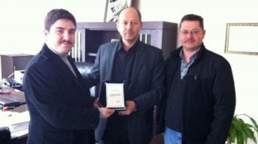 TİŞHAD Başkanı Tıkman, eski Başkan Ertuğrul Keşmer'i ziyaret etti