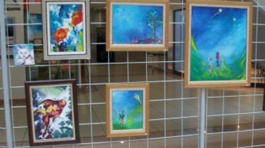 &Ouml;ğretim g&ouml;revlisi &Ccedil;evikelli, 23. kişisel sergisini &Ccedil;orlu&rsquo;da a&ccedil;tı