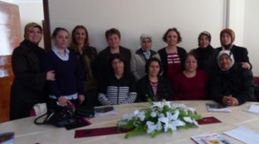 Vakıf kadın kolları toplandı