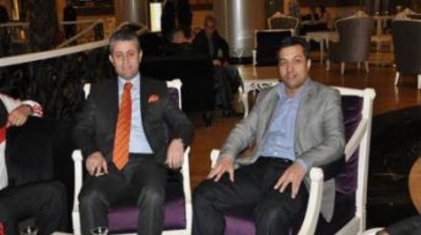 Sizler birleşin biz susarız