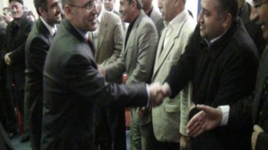 Bakan Şimşek Bitlis&rsquo;in karına şaşırdı