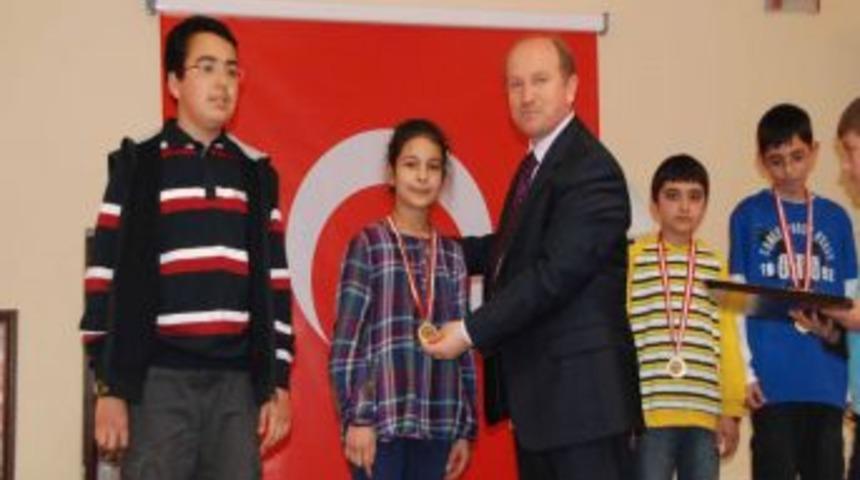 Akdeniz Matematik Olimpiyatları'nda G&uuml;len Koleji madalyaları topladı