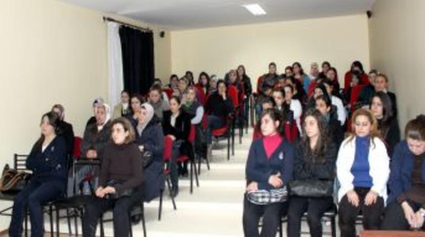 GAMEK, kadınların sorunlarını masaya yatırdı