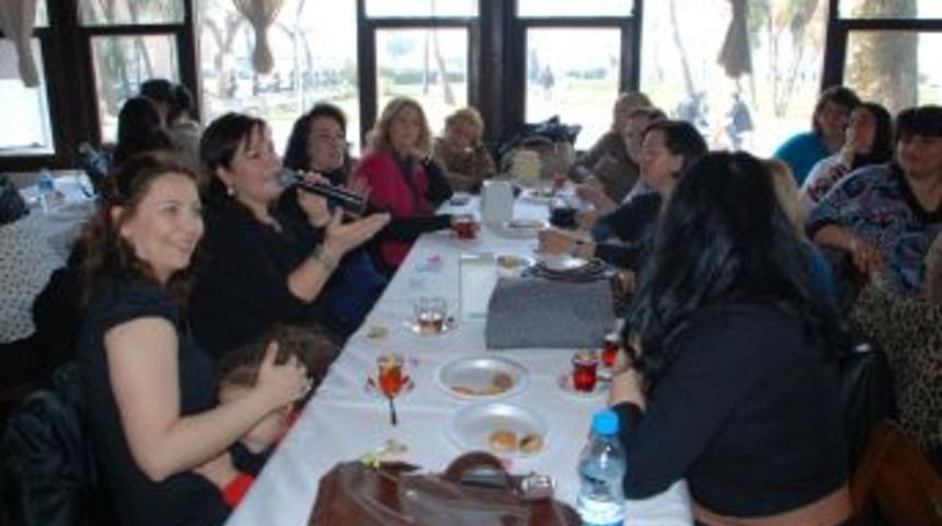 Bayanlar matinede coştu