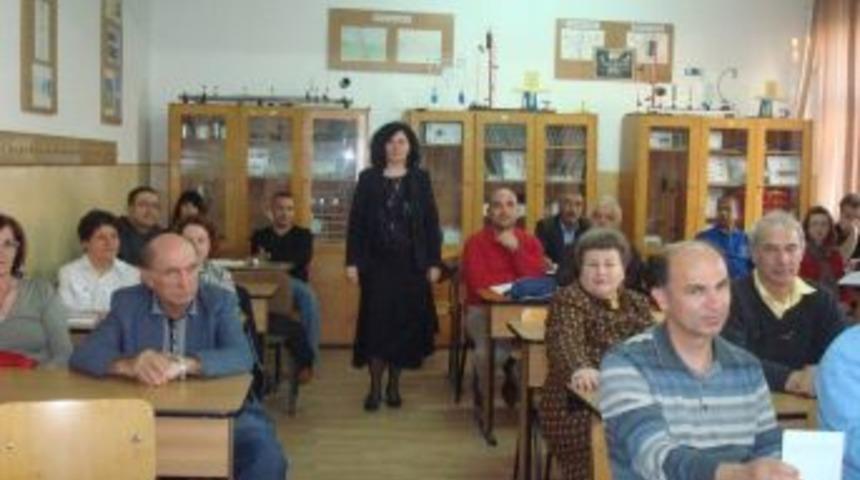 &Ccedil;alışma ziyaretini tamamlayan eğitimciler Romanya'dan d&ouml;nd&uuml;