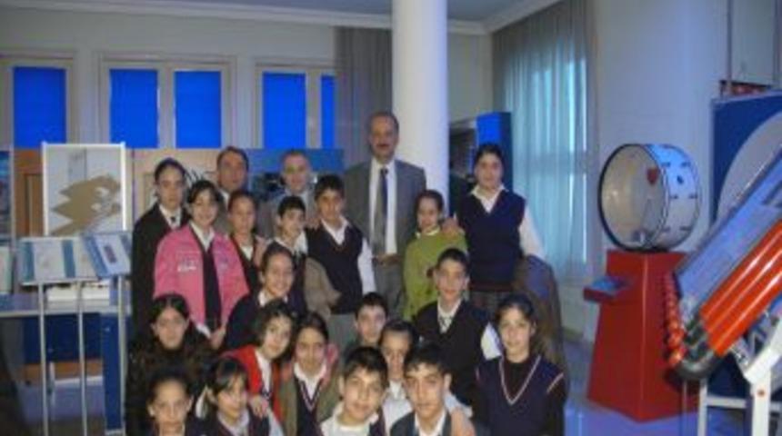 Mamak Belediyesi&rsquo;nin Uygulamalı Bilim Merkezi b&uuml;y&uuml;k ilgi g&ouml;r&uuml;yor