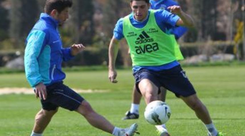 Fenerbah&ccedil;e, Bursaspor ma&ccedil;ı hazırlıklarına başladı
