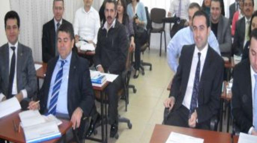 Y&uuml;ksek lisans yapmak isteyenler Gediz &Uuml;niversitesi'ni tercih ediyor