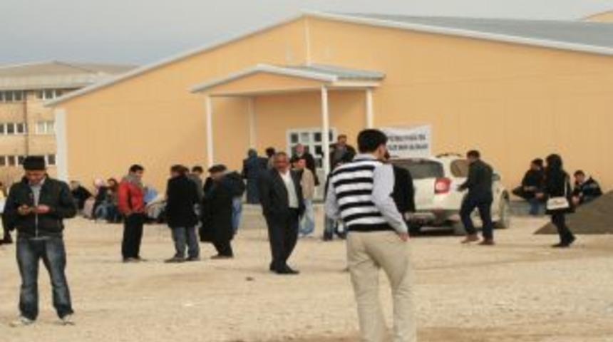 Prefabrik Sınıflarda Ter D&ouml;kt&uuml;ler