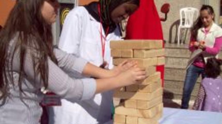 İlk&ouml;ğretim okulları arası 100 Temel Eser Okuma Yarışması d&uuml;zenlendi