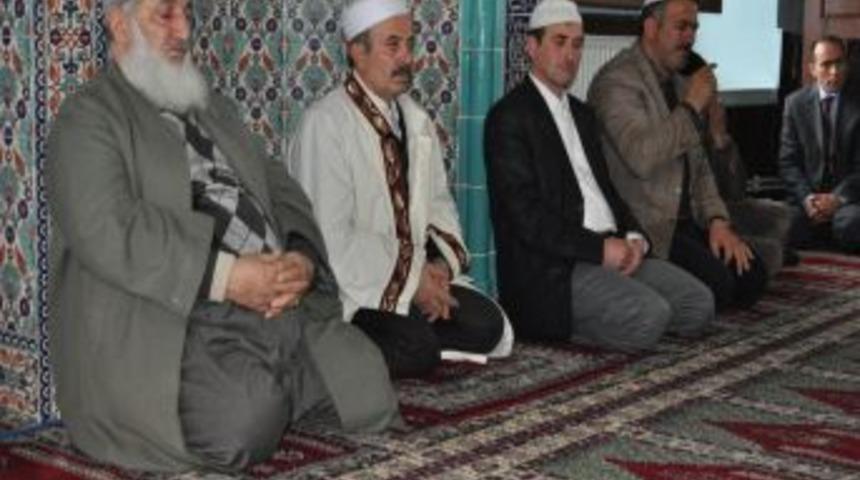 Trafik kazasında hayatını kaybeden iki doktor i&ccedil;in Mevlid-i Şerif okundu