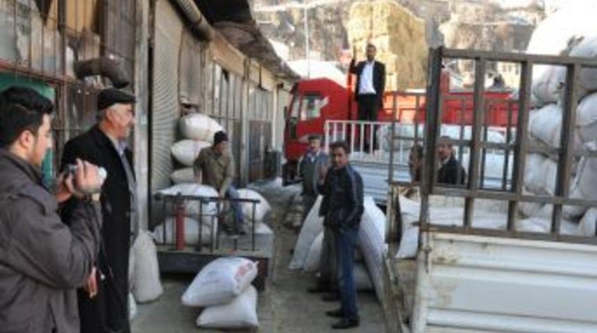 Bitlis&rsquo;te ot ve saman fiyatları 5 kat arttı