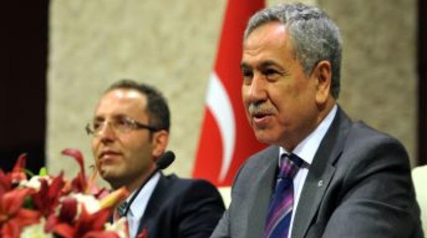 Başbakan Yardımcısı Arınç: Tandoğan'daki grup toplantısına kargalar güler