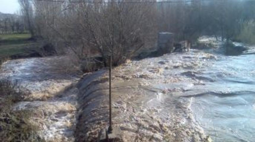 &Ouml;ğrencilere kar suyu engelli