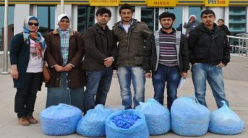 Artuklu &Uuml;niversitesi bir &ccedil;ocuğu tekerlekli sandalye sahibi yaptı