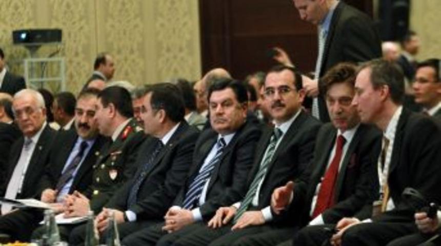 Haşim Kılı&ccedil;: Yargının siyaseti, siyasetin de yargıyı kuşatmasına izin vermeyiz