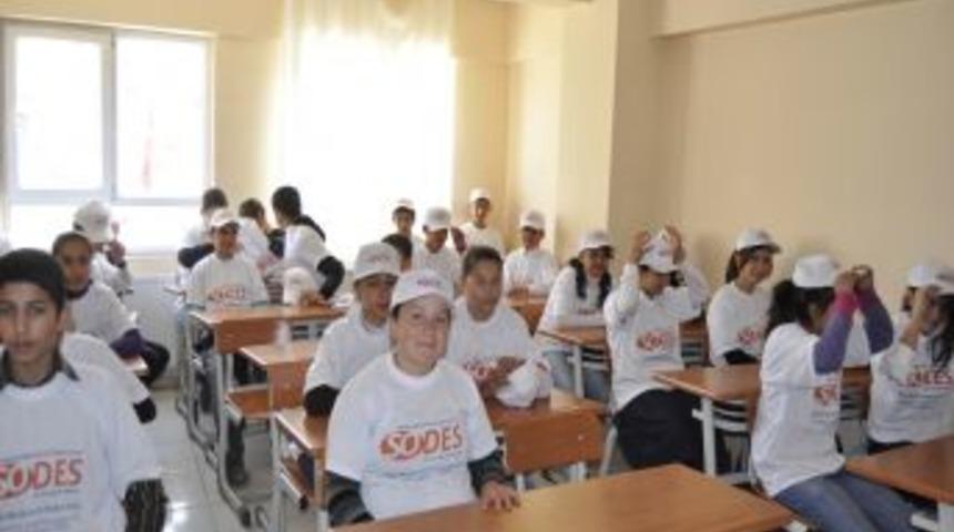 Pazarcık'ta &ouml;ğrencilere SODES ile dershane desteği