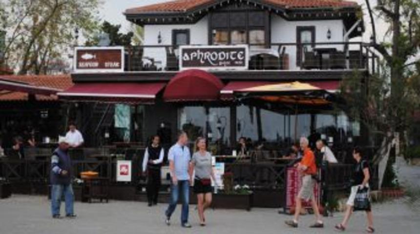MAKDİM: İş yerlerine T&uuml;rk&ccedil;e isim verilmesi turizme artı değer katar