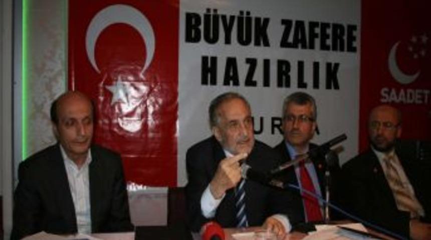 Asilt&uuml;rk: T&uuml;rkiye, Suriye'de sonucunu kestirelemeyen bir yere doğru s&uuml;r&uuml;kleniyor