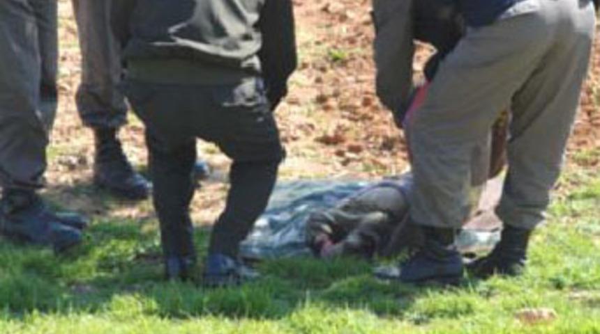 Su dolu &ccedil;ukura d&uuml;şen bebek &ouml;ld&uuml;