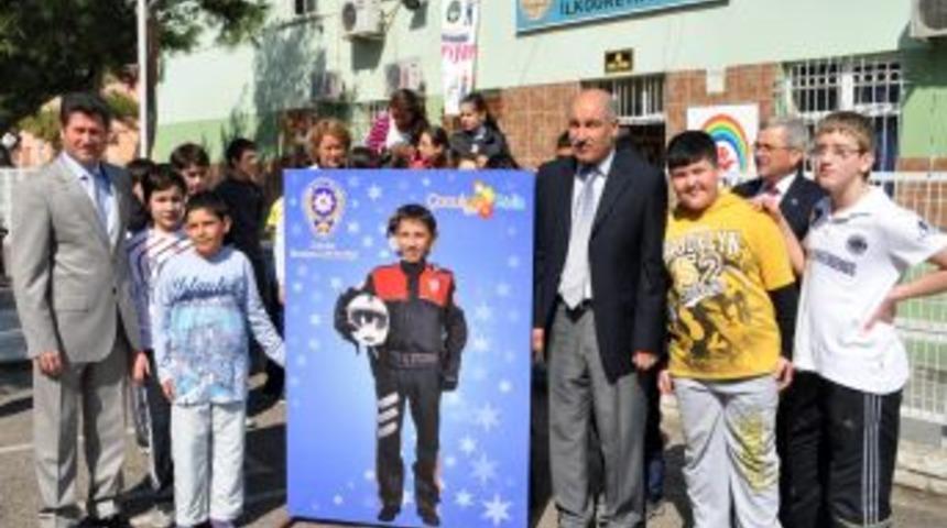 Manisa&rsquo;da polis 4 ayda 43 bin 439 &ouml;ğrenciye eğitim verdi