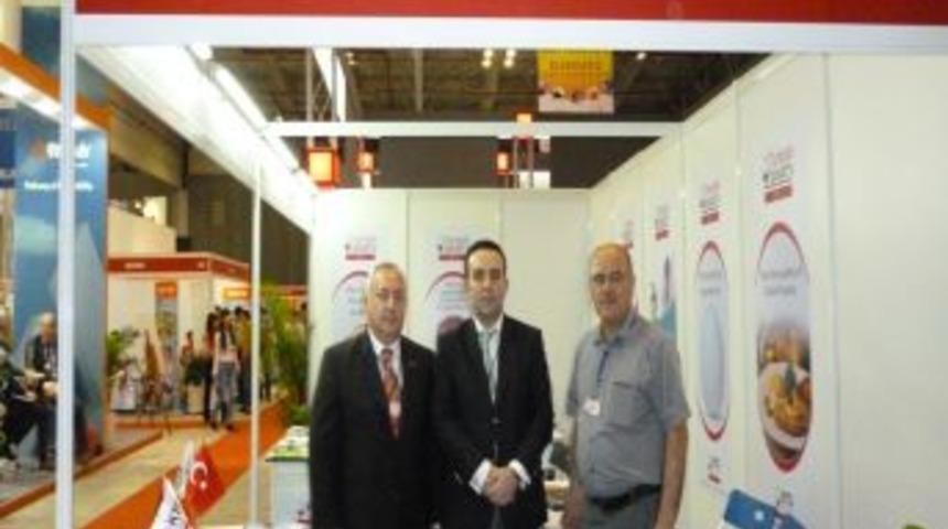 İhracat&ccedil;ılar Vietnam&rsquo;a tavuk ayağı hedefini artırdı