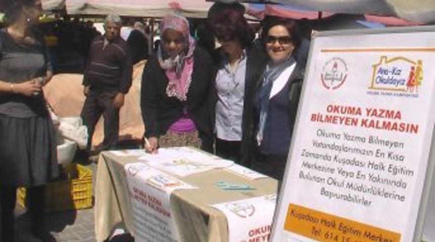 Sebze meyve pazarında okuma yazma tezgahı a&ccedil;ıldı