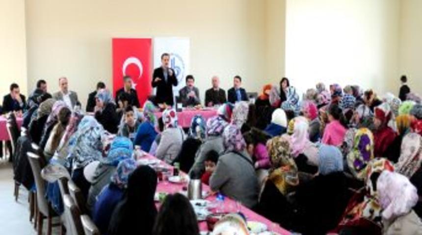 Çevreye kadın eli değecek