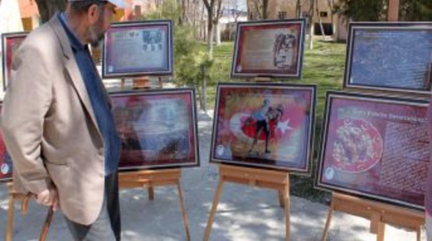 Polatlı'da &Ccedil;anakkale&rsquo;yi anlatan fotoğraf sergisi a&ccedil;ıldı