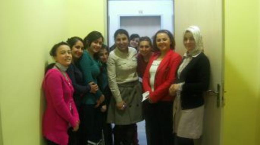 Oltu Kaymakamı Fatih &Ccedil;obanoğlu, kız &ouml;ğrenci yurdunu ziyaret etti