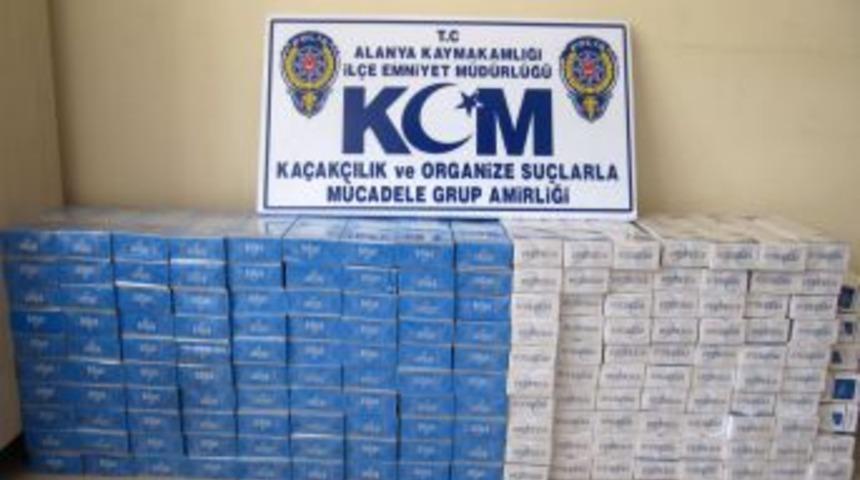 Alanya&rsquo;da 3 bin 700 adet g&uuml;mr&uuml;k ka&ccedil;ağı sigara ele ge&ccedil;irildi