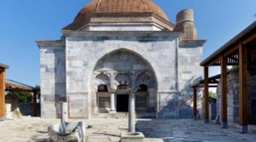 Avrupa'dan İlyas Bey K&uuml;lliyesi'ye &ouml;d&uuml;l