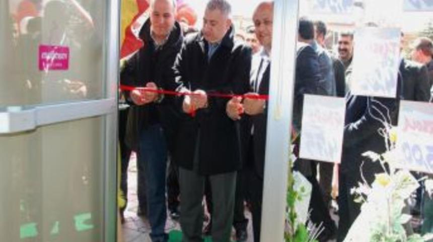 Kaymakam Niyazi: Memlekette yapılan yatırımların sonuna kadar arkasındayız