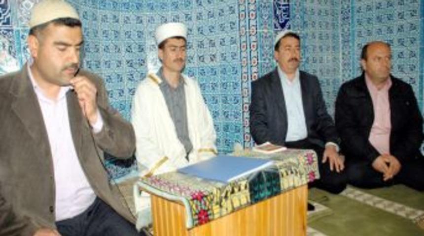 Besnili &Uuml;lk&uuml;c&uuml;ler Başbuğu Unutmadı