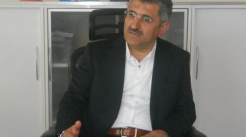 &Ouml;zdemir: G&uuml;venilir ticaret k&ouml;pr&uuml;leri kurarak iş d&uuml;nyasının &ouml;n&uuml;n&uuml; a&ccedil;ıyoruz