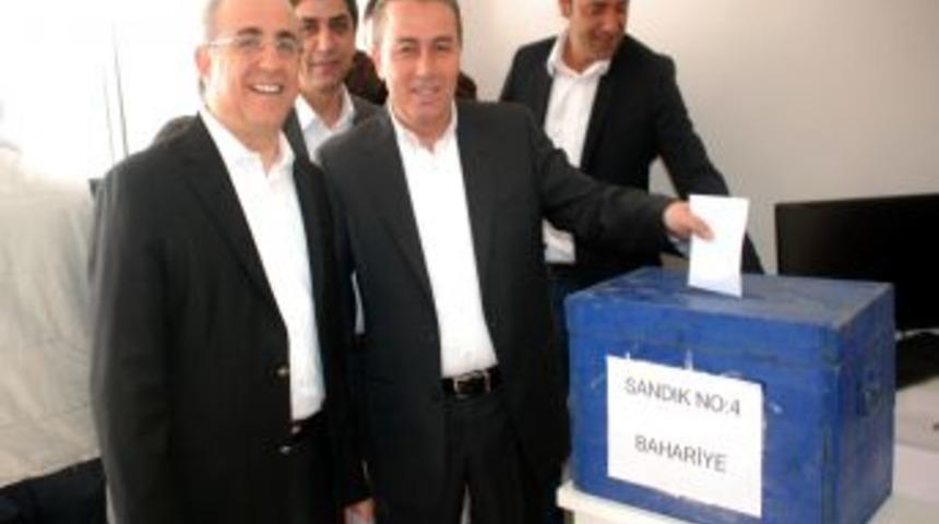 AK Parti Karşıyaka delege se&ccedil;imlerini tamamladı