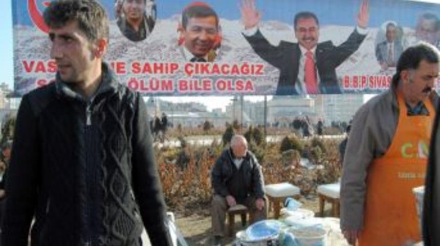 Yazıcıoğlu i&ccedil;in lokma dağıtıldı