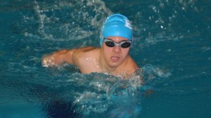 Down Sendromlular T&uuml;rkiye Y&uuml;zme Şenliği Giresun'da