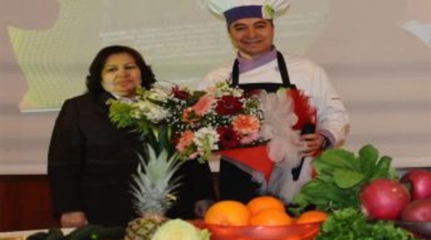 Oktay Usta, Sivaslı hanımlarla buluştu